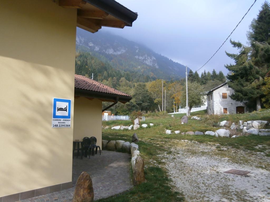 Ai Vecchi Molini Bed & Breakfast Castello Tesino Bagian luar foto