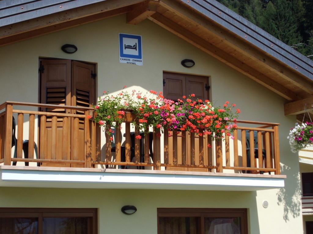 Ai Vecchi Molini Bed & Breakfast Castello Tesino Bagian luar foto